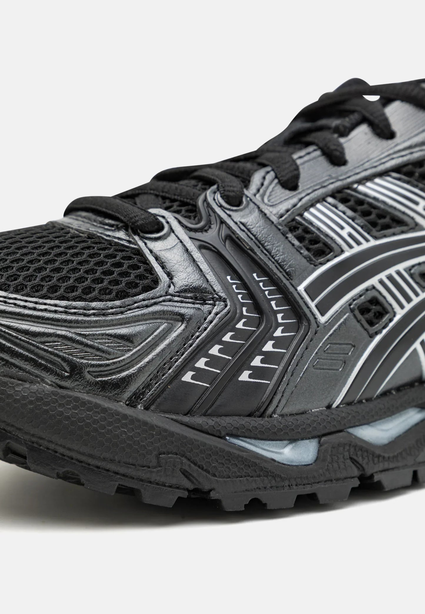 ASICS GEL-KAYANO 14  "Black silver"